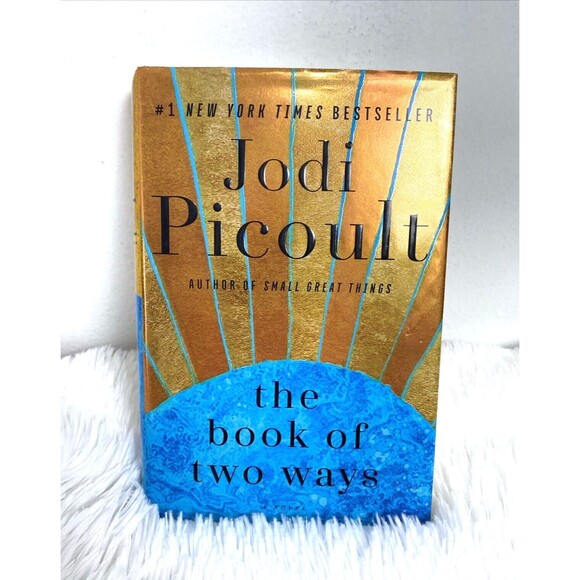 The Book of Two Ways: A Novel - Hardcover By Picoult, Jodi - VERY GOOD - Picture 1 of 11
